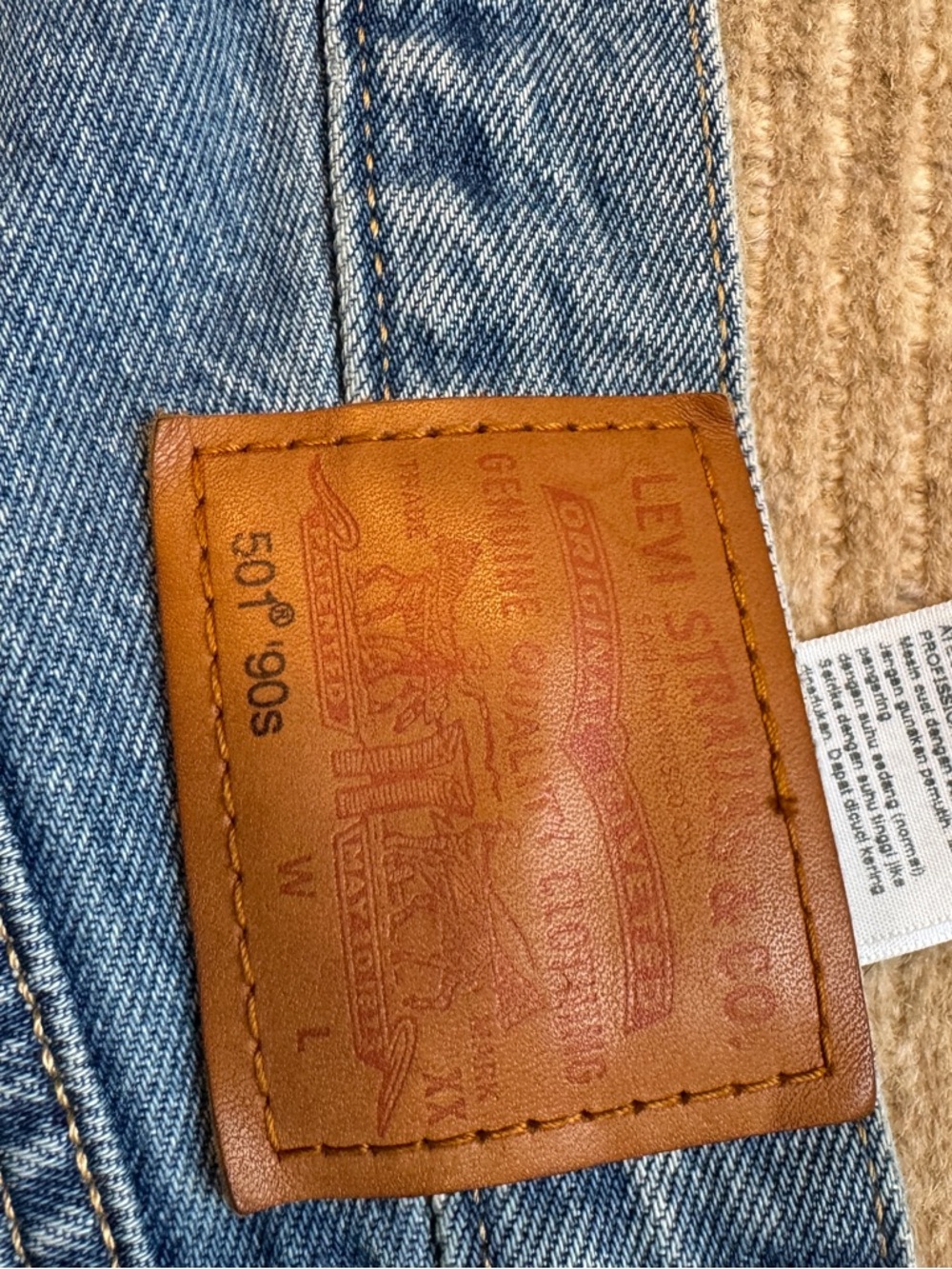 Levi's Men's Straight Blue Denim Jeans - Picture 5 of 5